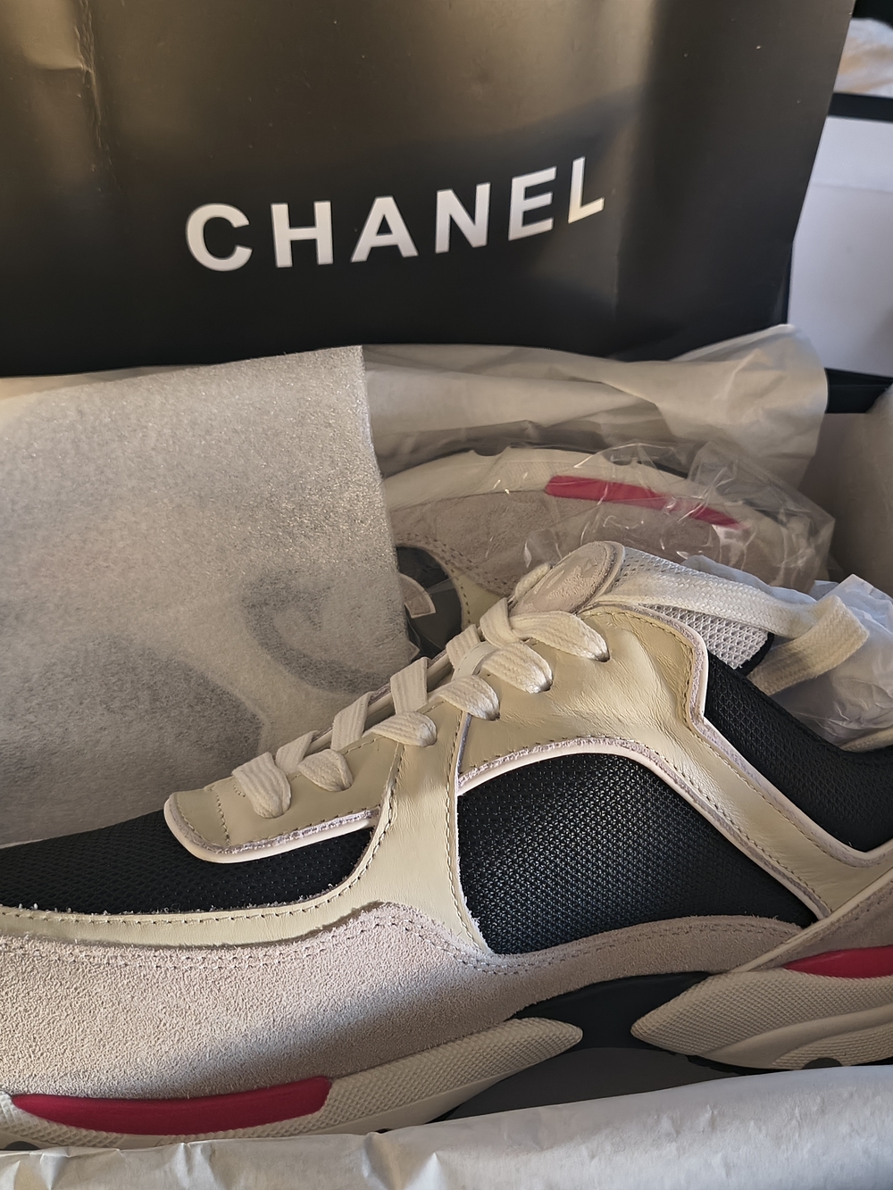 Chanel Cream & Black Low-Top Logo Sneakers - Picture 7 of 10